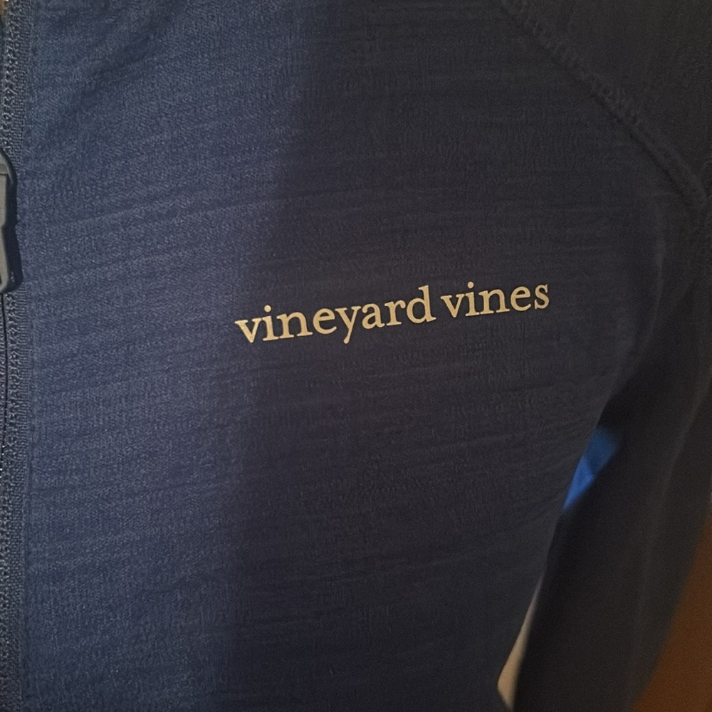 Vineyard Vines blue zipper up pull over, boys size large. - Picture 4 of 6